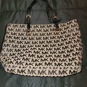 Women's Handbag